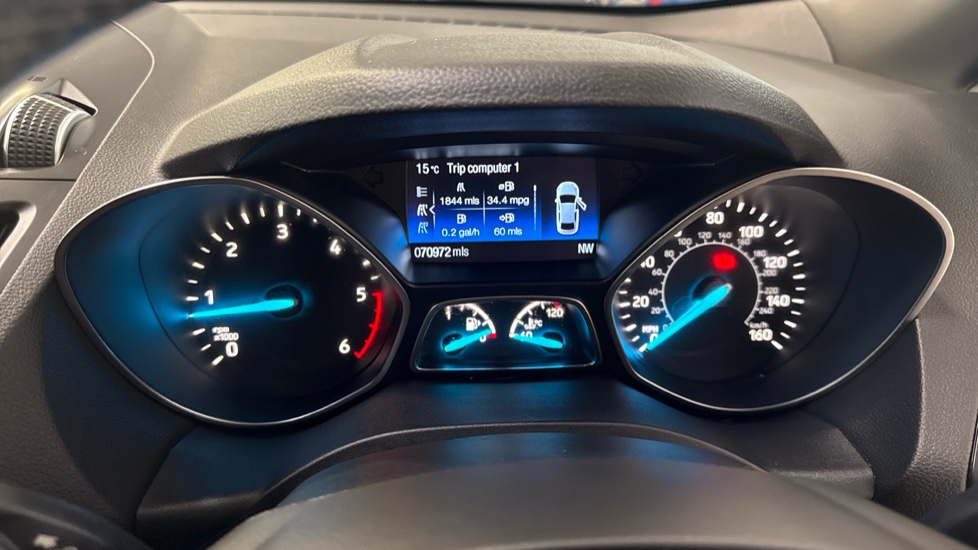 Ford Kuga 2.0 TDCi 180 ST-Line 5dr Diesel Estate - Image 18