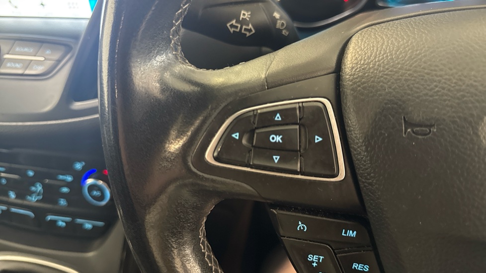 Ford Kuga 2.0 TDCi 180 ST-Line 5dr Diesel Estate - Image 37