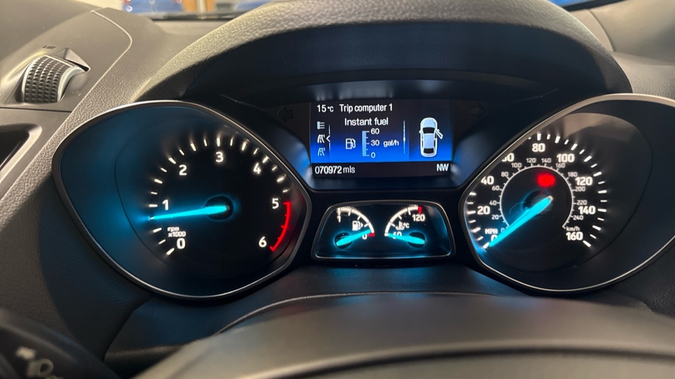 Ford Kuga 2.0 TDCi 180 ST-Line 5dr Diesel Estate - Image 45