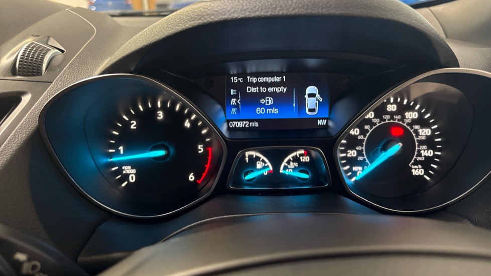 Ford Kuga 2.0 TDCi 180 ST-Line 5dr Diesel Estate - Image 46