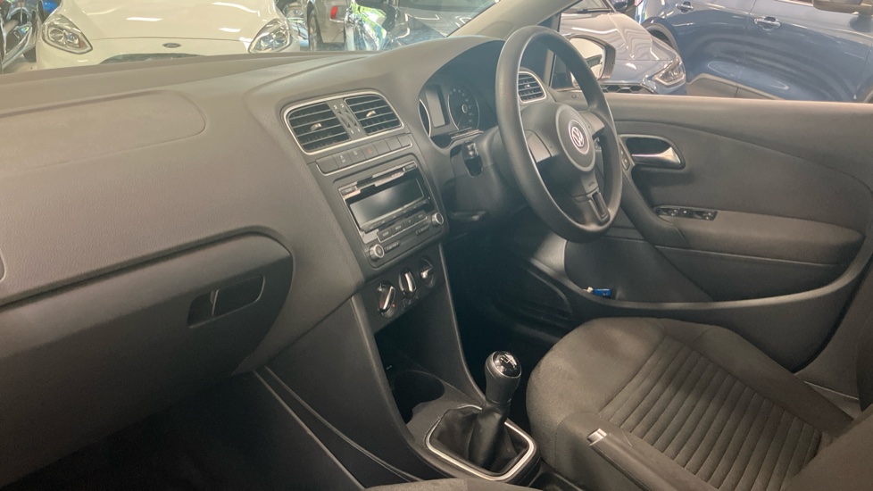 Volkswagen Polo 1.2 60 Match Edition 5dr Petrol Hatchback - Image 9