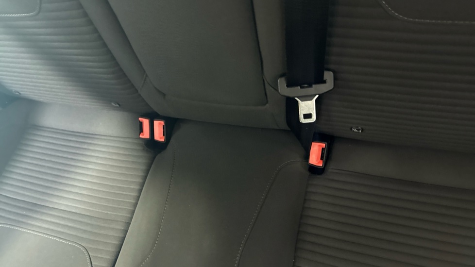 Ford Focus 1.0 EcoBoost 125 Titanium 5dr Petrol Hatchback - Image 17