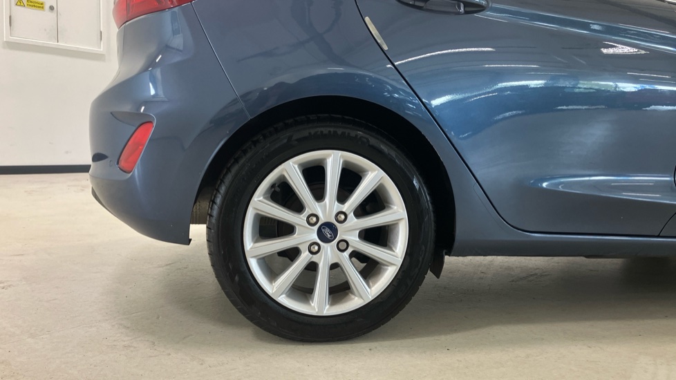 Ford Fiesta 1.0 EcoBoost Titanium 5dr Petrol Hatchback - Image 7