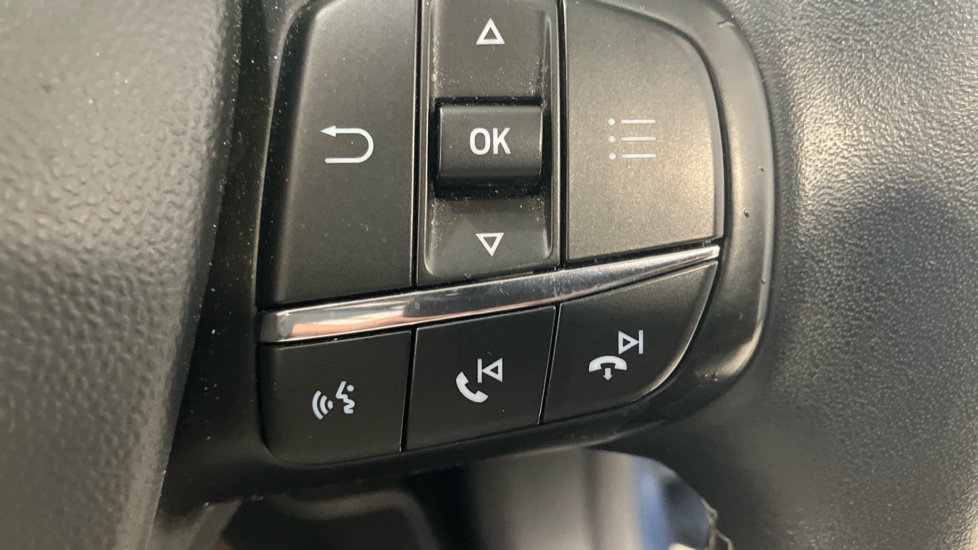 Ford Fiesta 1.0 EcoBoost Titanium 5dr Petrol Hatchback - Image 29