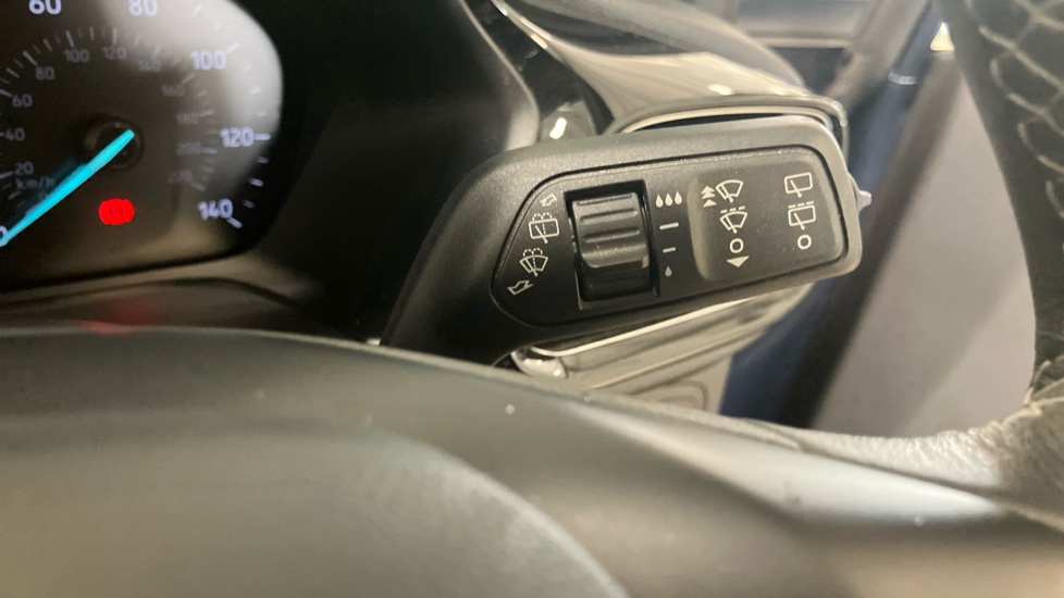 Ford Fiesta 1.0 EcoBoost Titanium 5dr Petrol Hatchback - Image 33