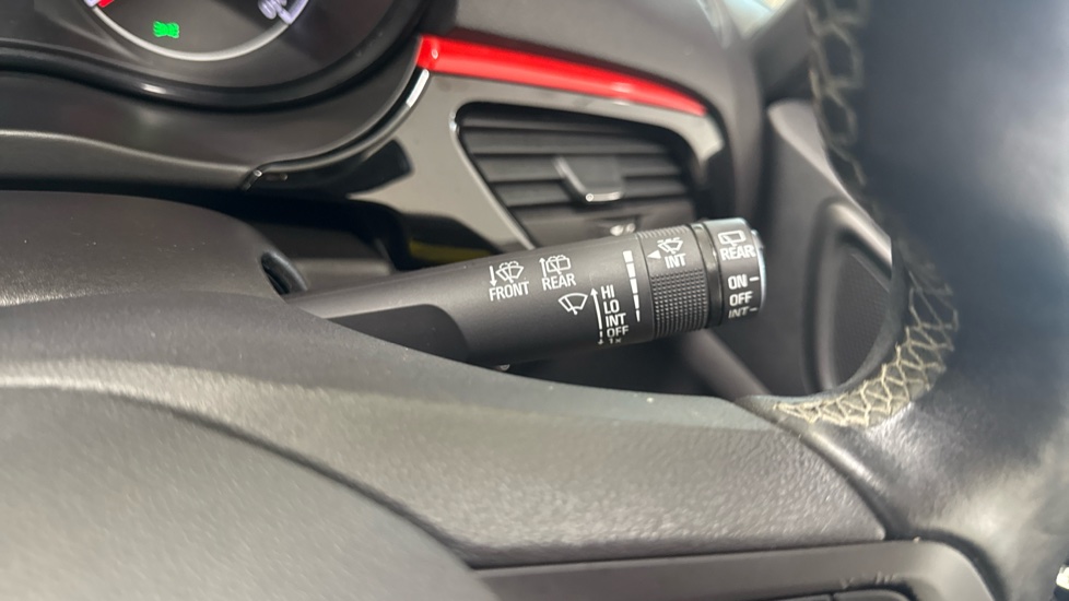 Vauxhall Corsa 1.4 Griffin 3dr Petrol Hatchback - Image 35