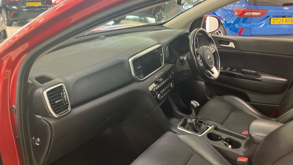 Kia Sportage 1.6 GDi ISG Edition 25 5dr Petrol Estate - Image 9
