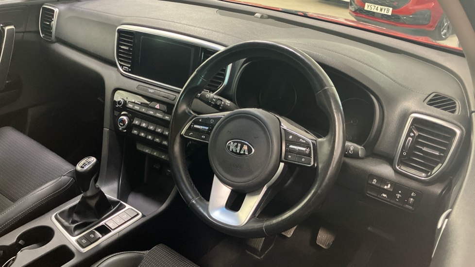 Kia Sportage 1.6 GDi ISG Edition 25 5dr Petrol Estate - Image 11