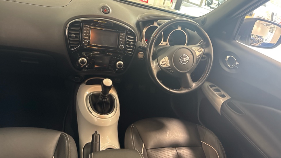 Nissan Juke 1.5 dCi Tekna 5dr Diesel Hatchback - Image 10