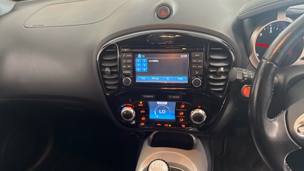 Nissan Juke 1.5 dCi Tekna 5dr Diesel Hatchback - Image 12