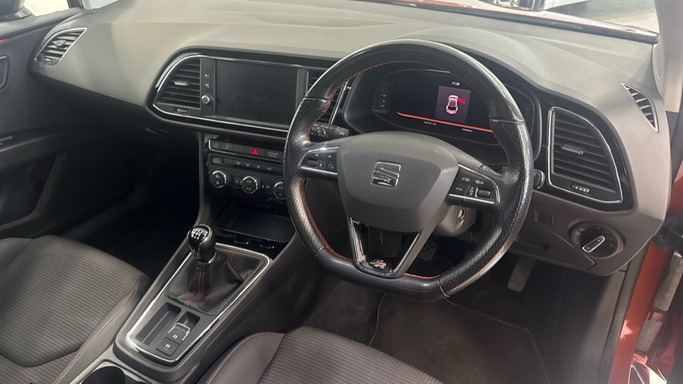 SEAT Leon 1.4 TSI 125 FR Technology 3dr Petrol Hatchback - Image 11
