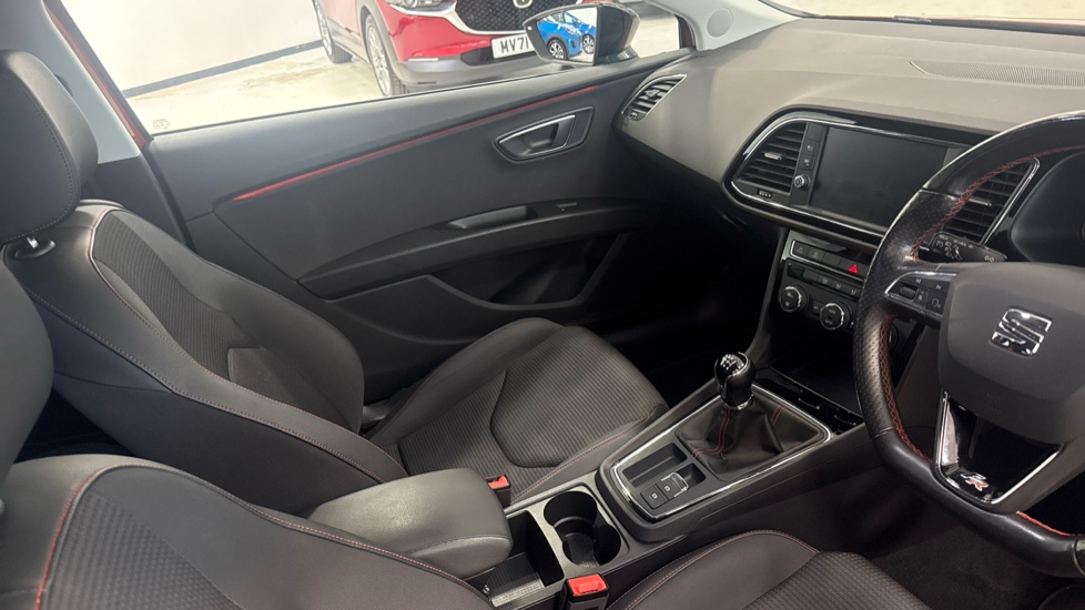 SEAT Leon 1.4 TSI 125 FR Technology 3dr Petrol Hatchback - Image 14