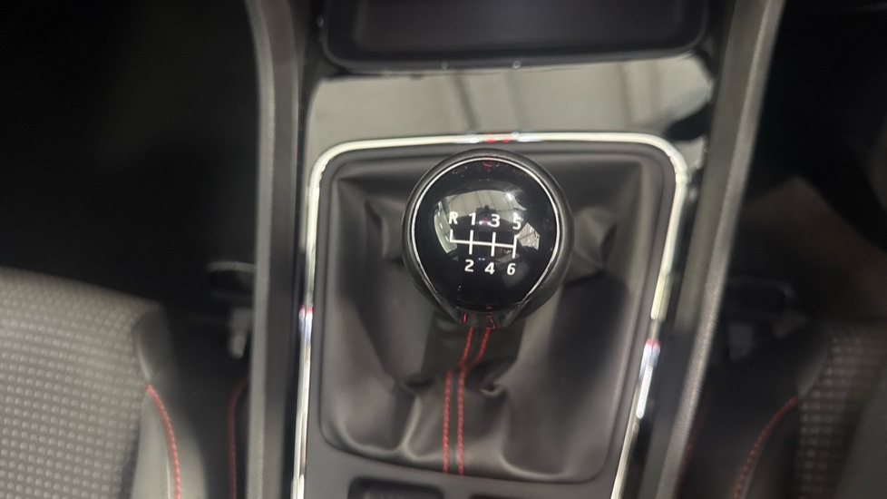 SEAT Leon 1.4 TSI 125 FR Technology 3dr Petrol Hatchback - Image 31