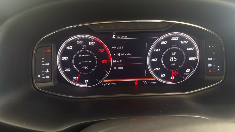 SEAT Leon 1.4 TSI 125 FR Technology 3dr Petrol Hatchback - Image 46
