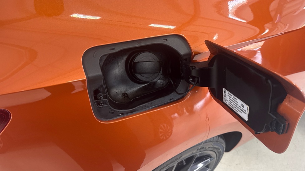 SEAT Leon 1.4 TSI 125 FR Technology 3dr Petrol Hatchback - Image 48