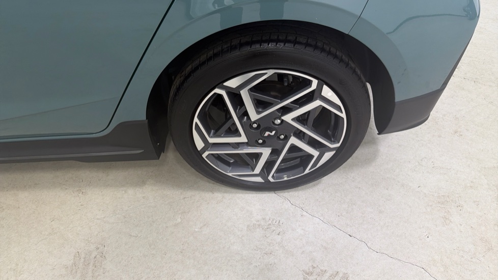 Hyundai i20 1.0T GDi N Line S 5dr DCT Petrol Hatchback - Image 28