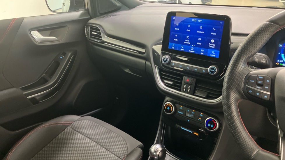 Ford Puma 1.0 EcoBoost Hybrid mHEV ST-Line 5dr Petrol Hatchback - Image 14