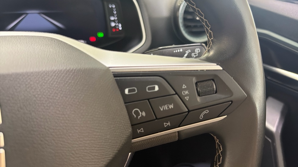 SEAT Arona 1.0 TSI 110 XPERIENCE Lux 5dr DSG Petrol Hatchback - Image 23