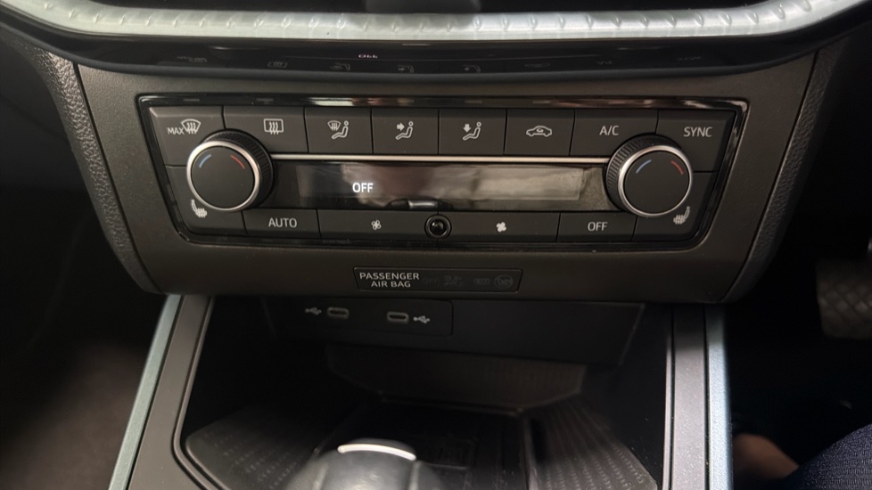 SEAT Arona 1.0 TSI 110 XPERIENCE Lux 5dr DSG Petrol Hatchback - Image 33