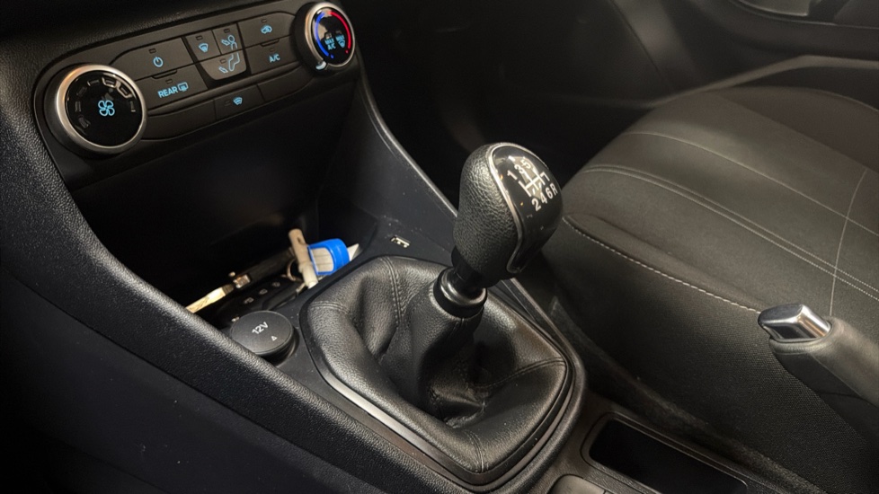 Ford Fiesta 1.0 EcoBoost 95 Trend 3dr Petrol Hatchback - Image 13