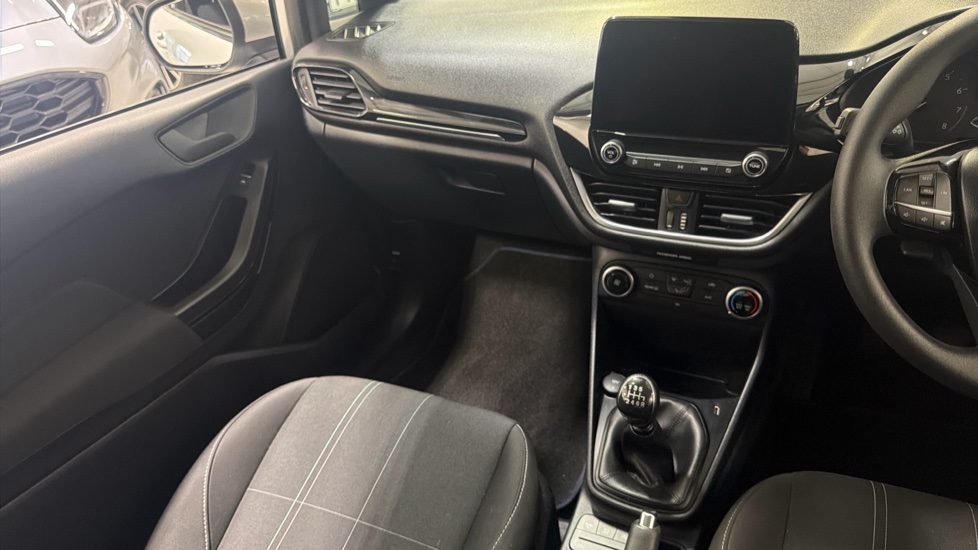 Ford Fiesta 1.0 EcoBoost 95 Trend 3dr Petrol Hatchback - Image 14