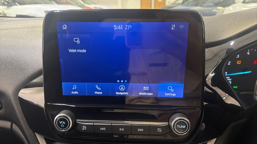 Ford Fiesta 1.0 EcoBoost 95 Trend 3dr Petrol Hatchback - Image 42