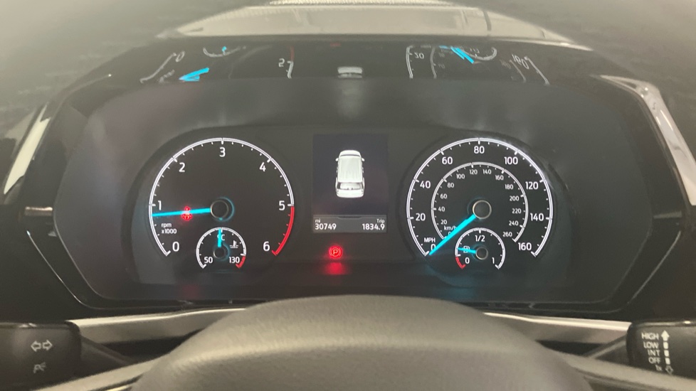 Ford Tourneo Connect 2.0 EcoBlue Titanium 5dr Diesel Estate - Image 18