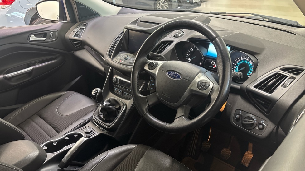 Ford Kuga 2.0 TDCi 150 Titanium 5dr 2WD Diesel Estate - Image 11