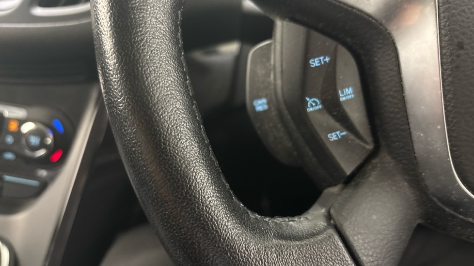Ford Kuga 2.0 TDCi 150 Titanium 5dr 2WD Diesel Estate - Image 44