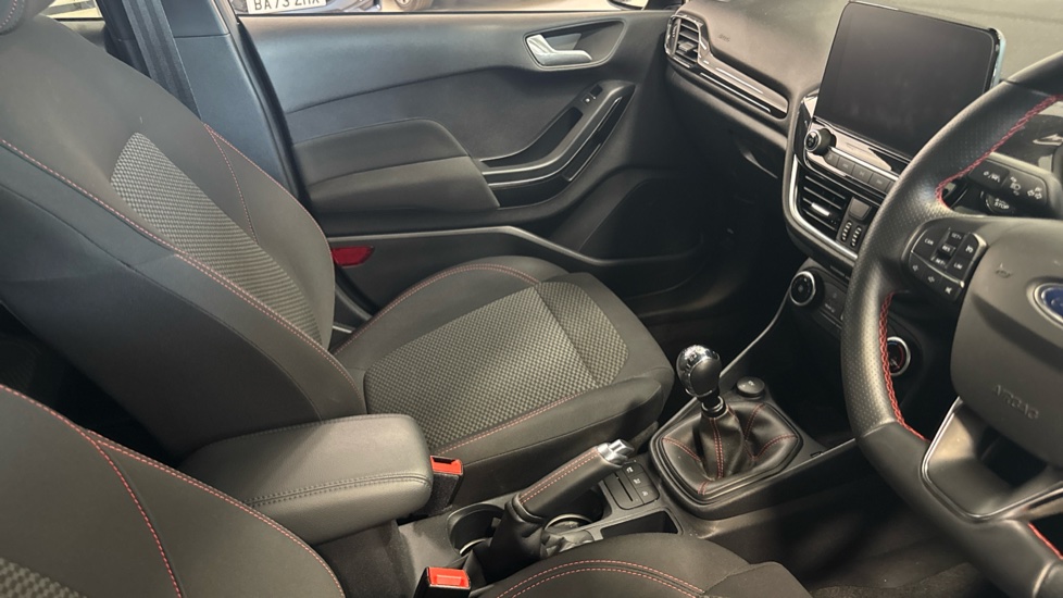 Ford Fiesta 1.0 EcoBoost Hybrid mHEV 155 ST-Line Edition 5dr Petrol Hatchback - Image 14