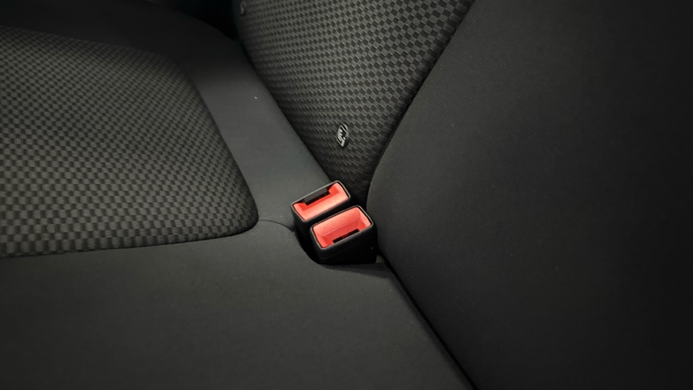 Ford Fiesta 1.0 EcoBoost Hybrid mHEV 155 ST-Line Edition 5dr Petrol Hatchback - Image 17