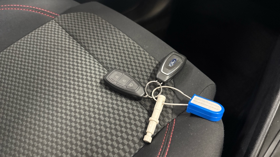 Ford Fiesta 1.0 EcoBoost Hybrid mHEV 155 ST-Line Edition 5dr Petrol Hatchback - Image 20