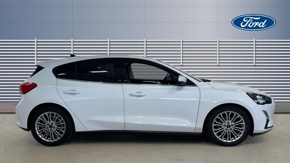 Ford Focus 1.0 EcoBoost Hybrid mHEV 125 Titanium X Ed 5dr Petrol Hatchback - Image 5