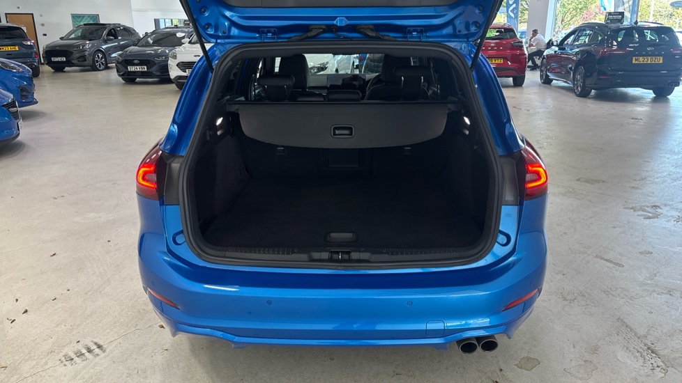 Ford Focus 1.0 EcoBoost Hybrid mHEV 155 ST-Line X 5dr Auto Petrol Estate - Image 4