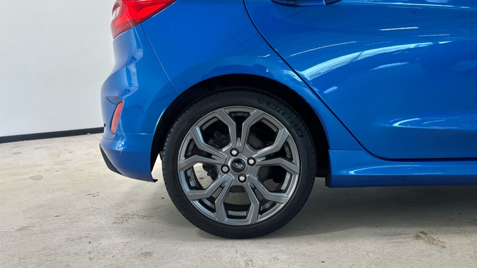 Ford Fiesta 1.0 EcoBoost 125 ST-Line Edition 5dr Petrol Hatchback - Image 7