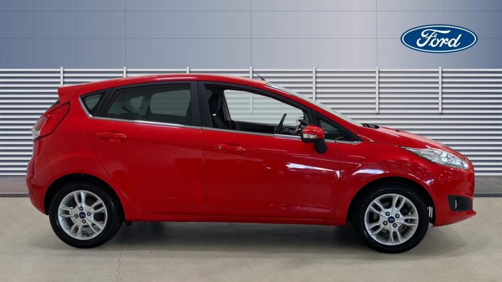 Ford Fiesta 1.25 82 Zetec 5dr Petrol Hatchback - Image 5