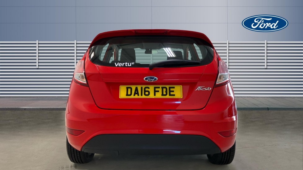 Ford Fiesta 1.25 82 Zetec 5dr Petrol Hatchback - Image 6
