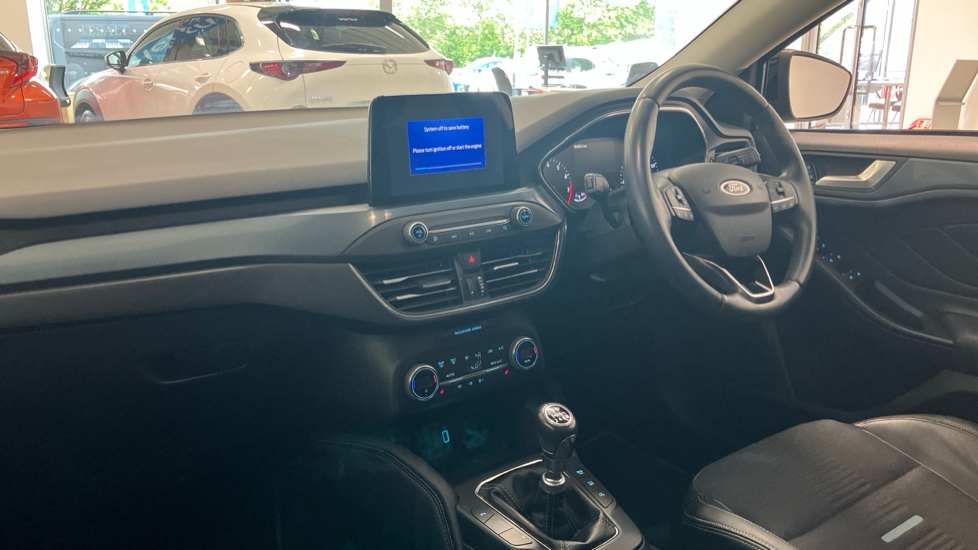 Ford Focus 1.0 EcoBoost 125 Active X 5dr Petrol Hatchback - Image 9