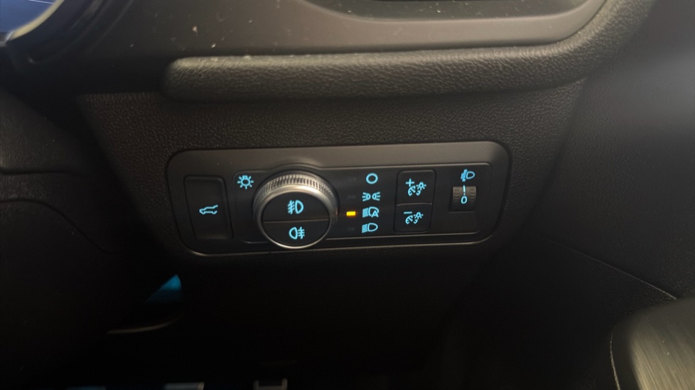 Ford Kuga 1.5 EcoBlue ST-Line Edition 5dr Diesel Estate - Image 22