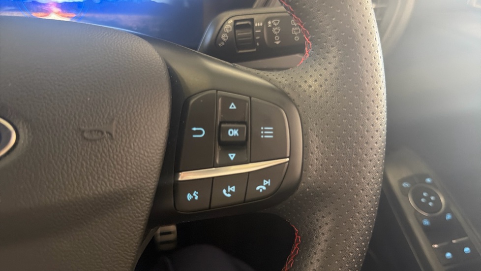Ford Kuga 1.5 EcoBlue ST-Line Edition 5dr Diesel Estate - Image 26
