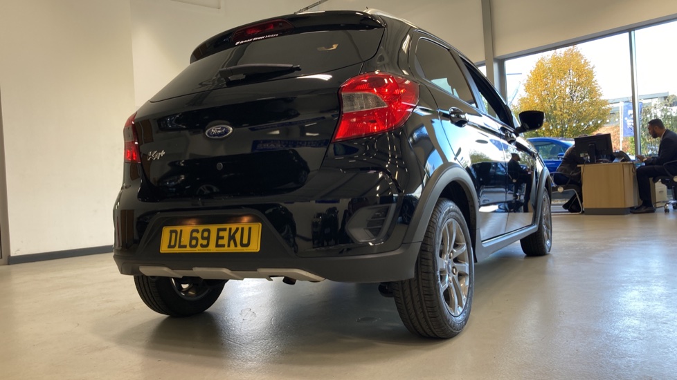Ford KA+ 1.2 85 Active 5dr Petrol Hatchback - Image 27