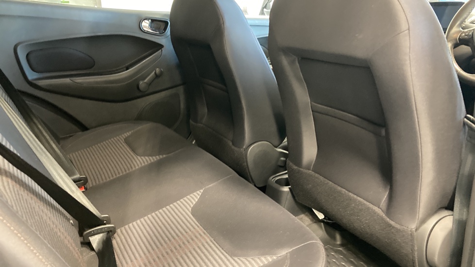 Ford KA+ 1.2 85 Active 5dr Petrol Hatchback - Image 29