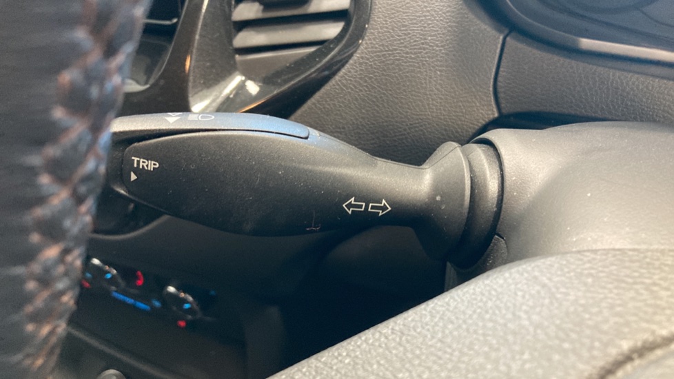 Ford KA+ 1.2 85 Active 5dr Petrol Hatchback - Image 35