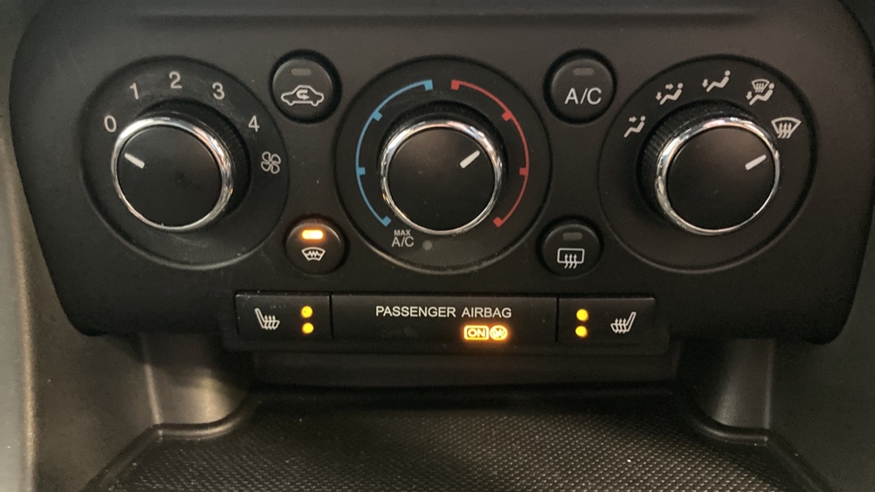 Ford KA+ 1.2 85 Active 5dr Petrol Hatchback - Image 39
