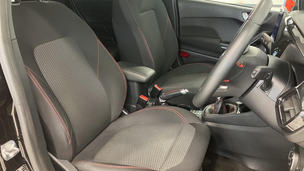 Ford Fiesta 1.0 EcoBoost 95 ST-Line Edition 5dr Petrol Hatchback - Image 32
