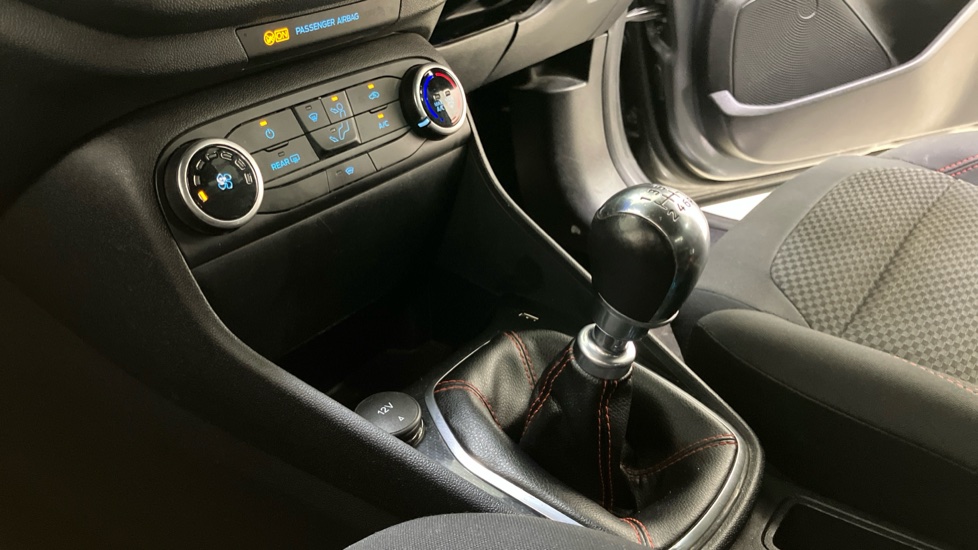 Ford Fiesta 1.0 EcoBoost 125 ST-Line Edition 5dr Petrol Hatchback - Image 13