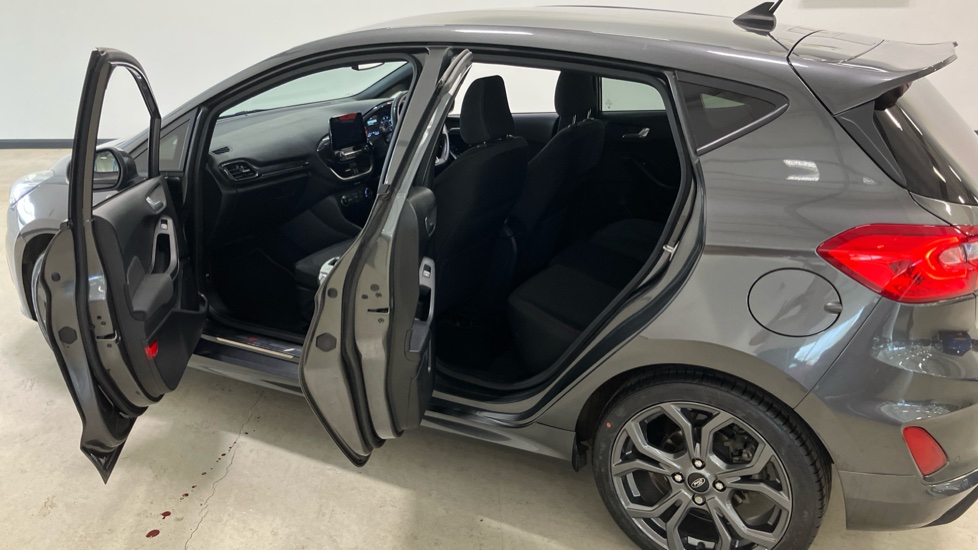 Ford Fiesta 1.0 EcoBoost 125 ST-Line Edition 5dr Petrol Hatchback - Image 43