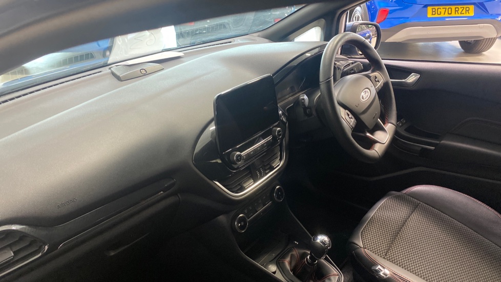 Ford Fiesta 1.0 EcoBoost Hybrid mHEV 125 ST-Line X Edition 5dr Petrol Hatchback - Image 9