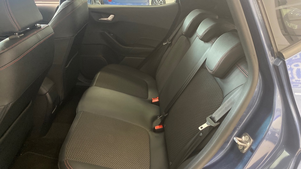 Ford Fiesta 1.0 EcoBoost Hybrid mHEV 125 ST-Line X Edition 5dr Petrol Hatchback - Image 16