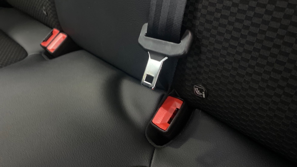 Ford Fiesta 1.0 EcoBoost Hybrid mHEV 125 ST-Line X Edition 5dr Petrol Hatchback - Image 17